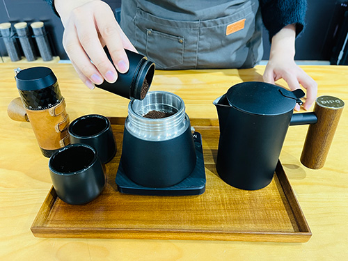 How to Brew Smooth Coffee in a Moka Pot
