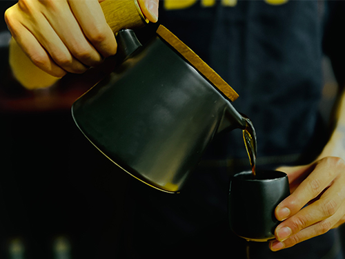 Mastering the Art of Pour-Over Coffee Brewing