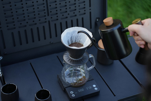 Why More And More People Prefer Pour Over Coffee During Travel